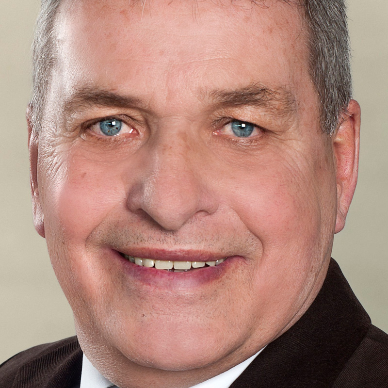  Manfred Schlossmacher